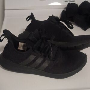 Adidas "Cloudfoam Swift Run" Shoes